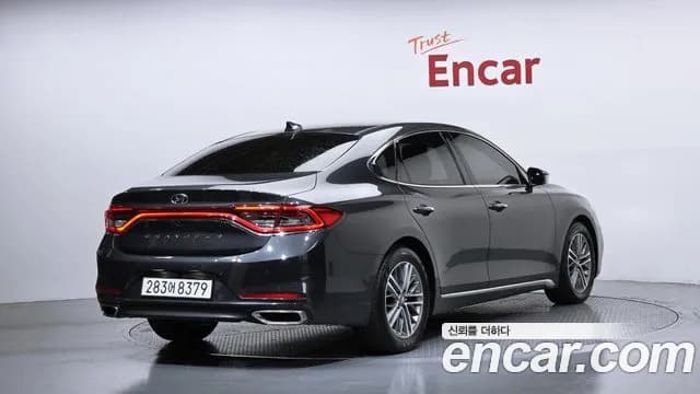 2018 Hyundai Grandeur IG 3.0 LPi Modern (Rental Car) Sold VIN KMHF641NBJA172140 – dashboard 2018 Hyundai Grandeur IG 3.0 LPi Modern (Rental Car) Sold VIN KMHF641NBJA172140 – dashboard