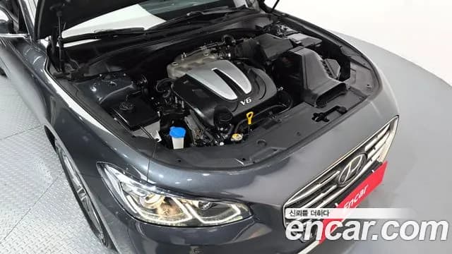 2018 Hyundai Grandeur IG 3.0 LPi Modern (Rental Car) Sold VIN KMHF641NBJA172140 – undercarriage 2018 Hyundai Grandeur IG 3.0 LPi Modern (Rental Car) Sold VIN KMHF641NBJA172140 – undercarriage