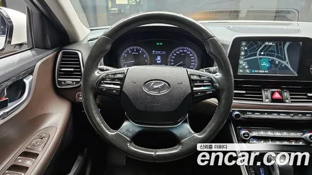 2019 Hyundai Grandeur IG 3.0 LPi Modern (Rental Car) Sold VIN KMHF641NBKA176129 – engine bay 2019 Hyundai Grandeur IG 3.0 LPi Modern (Rental Car) Sold VIN KMHF641NBKA176129 – engine bay