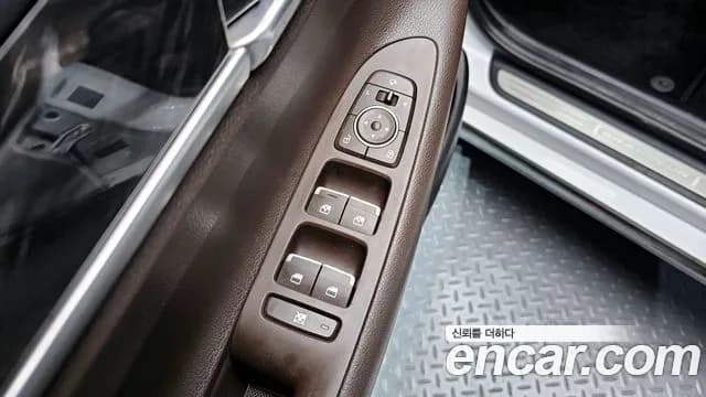2019 Hyundai Grandeur IG 3.0 LPi Modern (Rental Car) Sold VIN KMHF641NBKA176129 – photo 17 2019 Hyundai Grandeur IG 3.0 LPi Modern (Rental Car) Sold VIN KMHF641NBKA176129 – photo 17