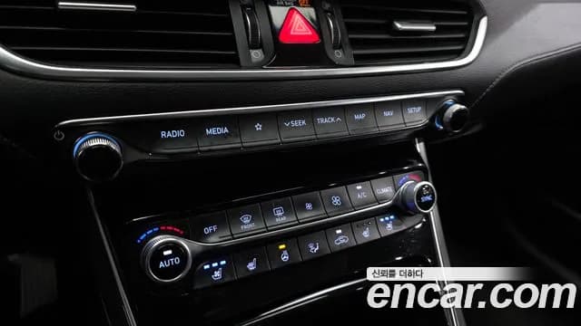 2019 Hyundai Grandeur IG 3.0 LPi Modern (Rental Car) Sold VIN KMHF641NBKA194500 – trunk area 2019 Hyundai Grandeur IG 3.0 LPi Modern (Rental Car) Sold VIN KMHF641NBKA194500 – trunk area