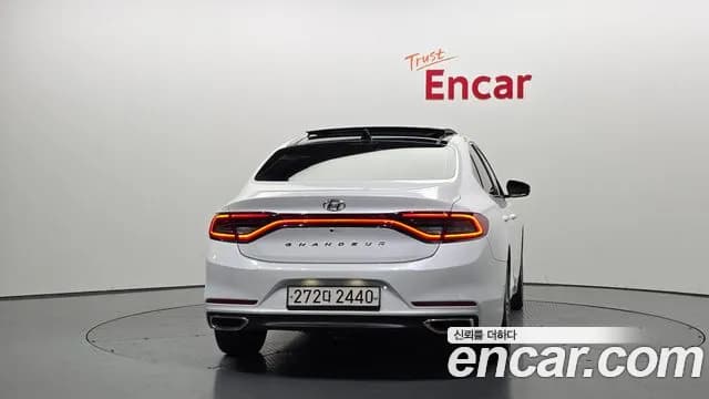 2019 Hyundai Grandeur IG 3.0 LPi Modern (Rental Car) Sold VIN KMHF641NBKA203502 – side profile 2019 Hyundai Grandeur IG 3.0 LPi Modern (Rental Car) Sold VIN KMHF641NBKA203502 – side profile