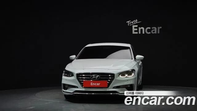 2019 Hyundai Grandeur IG 3.0 LPi Modern (Rental Car) Sold VIN KMHF641NBKA203872 – rear exterior 2019 Hyundai Grandeur IG 3.0 LPi Modern (Rental Car) Sold VIN KMHF641NBKA203872 – rear exterior