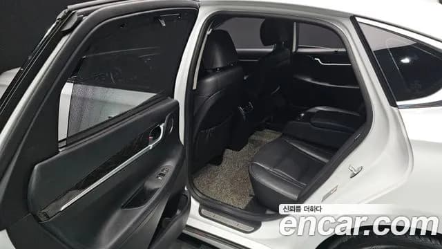 2019 Hyundai Grandeur IG 3.0 LPi Modern (Rental Car) Sold VIN KMHF641NBKA203872 – photo 12 2019 Hyundai Grandeur IG 3.0 LPi Modern (Rental Car) Sold VIN KMHF641NBKA203872 – photo 12