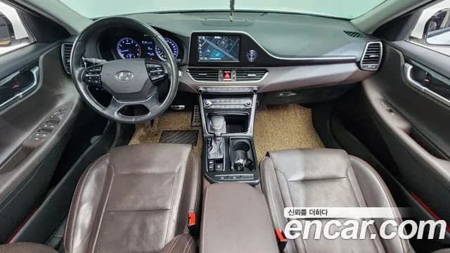 2019 Hyundai Grandeur IG 3.0 LPi Modern (Rental Car) Sold VIN KMHF641NBKA210171 – front exterior 2019 Hyundai Grandeur IG 3.0 LPi Modern (Rental Car) Sold VIN KMHF641NBKA210171 – front exterior