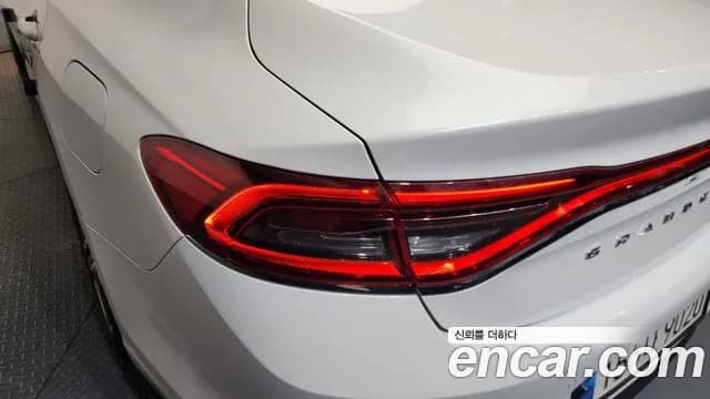 2019 Hyundai Grandeur IG 3.0 LPi Modern (Rental Car) Sold VIN KMHF641NBKA210171 – photo 14 2019 Hyundai Grandeur IG 3.0 LPi Modern (Rental Car) Sold VIN KMHF641NBKA210171 – photo 14