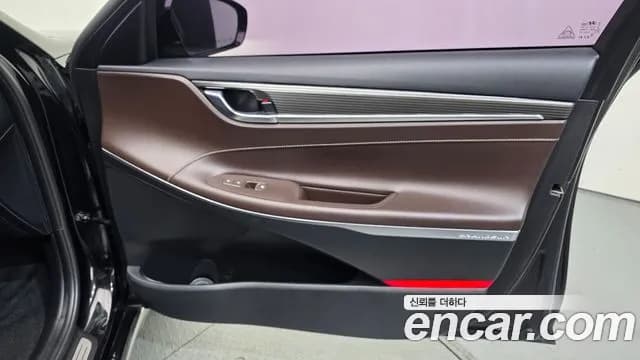 2019 Hyundai Grandeur IG 3.0 LPi Exclusive (Rental Car) Sold VIN KMHF641NBKA215593 – photo 32 2019 Hyundai Grandeur IG 3.0 LPi Exclusive (Rental Car) Sold VIN KMHF641NBKA215593 – photo 32