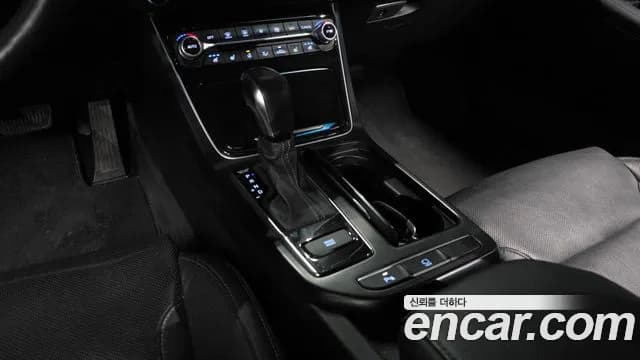2019 Hyundai Grandeur IG 3.0 LPi Modern (Rental Car) Sold VIN KMHF641NBKA221239 – undercarriage 2019 Hyundai Grandeur IG 3.0 LPi Modern (Rental Car) Sold VIN KMHF641NBKA221239 – undercarriage