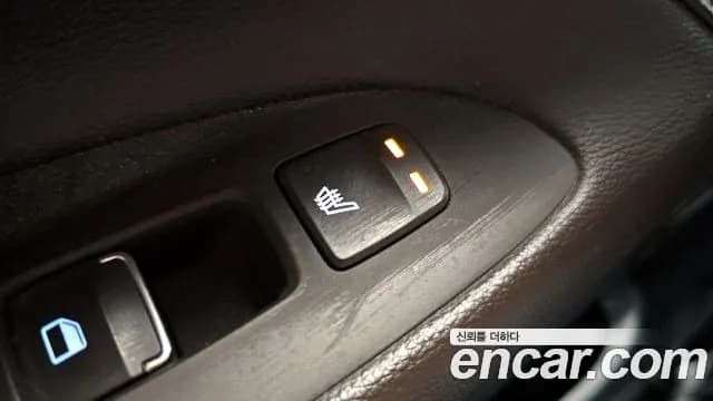 2019 Hyundai Grandeur IG 3.0 LPi Exclusive (Rental Car) Sold VIN KMHF641NBKA221858 – side profile 2019 Hyundai Grandeur IG 3.0 LPi Exclusive (Rental Car) Sold VIN KMHF641NBKA221858 – side profile