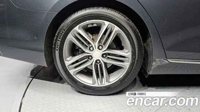 2019 Hyundai Grandeur IG 3.0 LPi Exclusive (Rental Car) Sold VIN KMHF641NBKA221858 – photo 20 2019 Hyundai Grandeur IG 3.0 LPi Exclusive (Rental Car) Sold VIN KMHF641NBKA221858 – photo 20