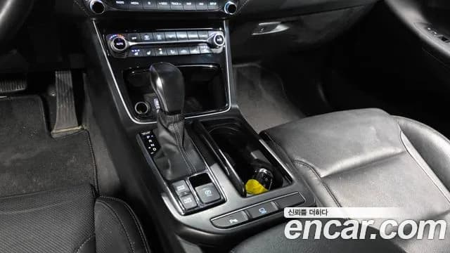 2019 Hyundai Grandeur IG 3.0 LPi Modern (Rental Car) Sold VIN KMHF641NBKA229872 – side profile 2019 Hyundai Grandeur IG 3.0 LPi Modern (Rental Car) Sold VIN KMHF641NBKA229872 – side profile