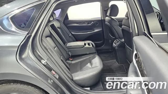 2019 Hyundai Grandeur IG 3.0 LPi Modern (Rental Car) Sold VIN KMHF641NBKA249807 – front exterior 2019 Hyundai Grandeur IG 3.0 LPi Modern (Rental Car) Sold VIN KMHF641NBKA249807 – front exterior