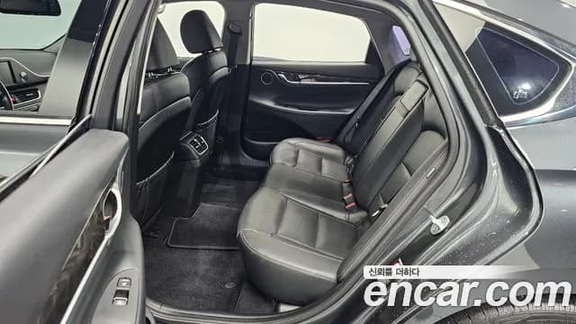 2019 Hyundai Grandeur IG 3.0 LPi Modern (Rental Car) Sold VIN KMHF641NBKA249807 – photo 17 2019 Hyundai Grandeur IG 3.0 LPi Modern (Rental Car) Sold VIN KMHF641NBKA249807 – photo 17
