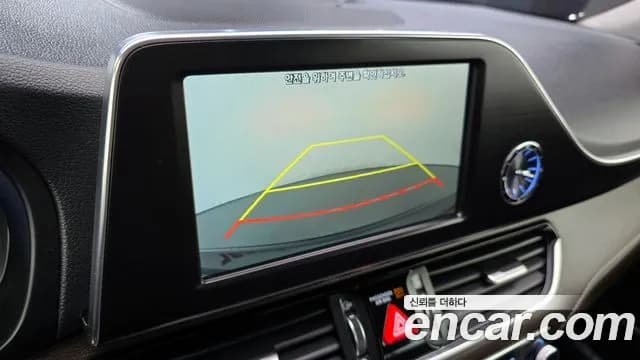 2019 Hyundai Grandeur IG 3.0 LPi Modern (Rental Car) Sold VIN KMHF641NBKA257367 – interior seats 2019 Hyundai Grandeur IG 3.0 LPi Modern (Rental Car) Sold VIN KMHF641NBKA257367 – interior seats