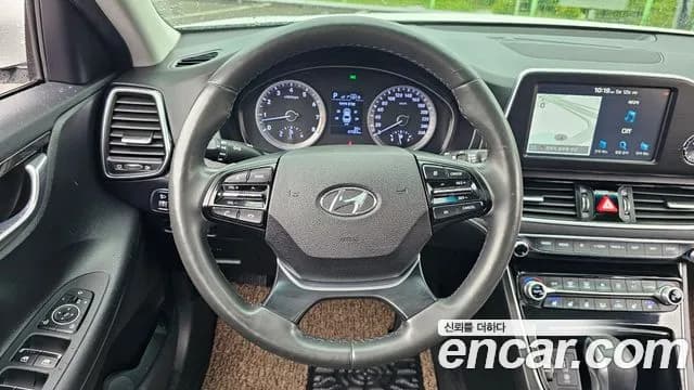 2019 Hyundai Grandeur IG 3.0 LPi Modern (Rental Car) Sold VIN KMHF641NBKA277715 – side profile 2019 Hyundai Grandeur IG 3.0 LPi Modern (Rental Car) Sold VIN KMHF641NBKA277715 – side profile