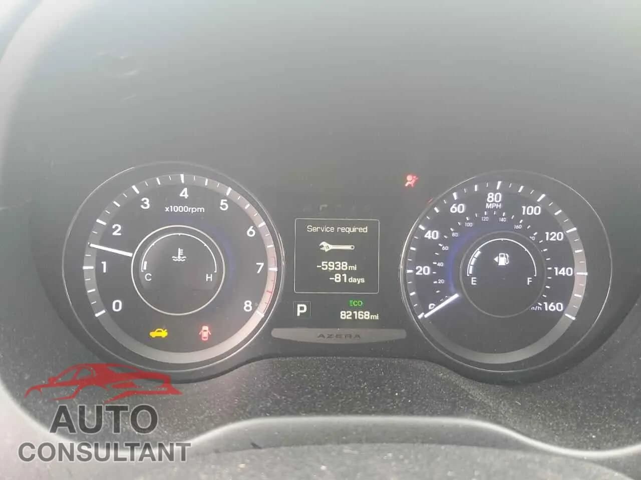 2015 HYUNDAI AZERA Damaged VIN KMHFG4JG1FA487765 – trunk area 2015 HYUNDAI AZERA Damaged VIN KMHFG4JG1FA487765 – trunk area