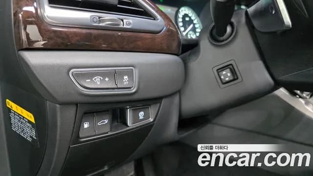 2018 Genesis EQ900 3.3 T-GDI AWD Sold VIN KMHG141ADJU047840 – engine bay 2018 Genesis EQ900 3.3 T-GDI AWD Sold VIN KMHG141ADJU047840 – engine bay