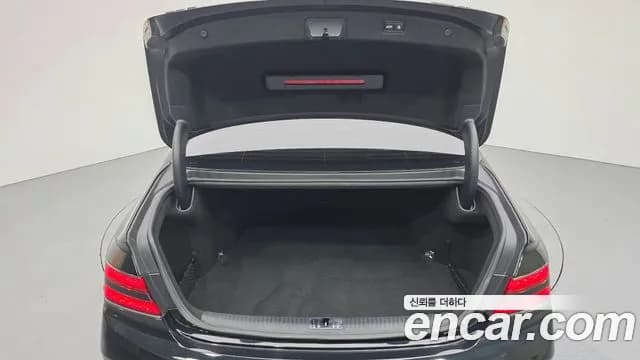 2019 Genesis G90 3.3 T AWD Sold VIN KMHG141ADKU075137 – odometer reading 2019 Genesis G90 3.3 T AWD Sold VIN KMHG141ADKU075137 – odometer reading