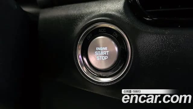 2017 Genesis EQ900 3.8 GDI Sold VIN KMHG141DBHU031155 – front exterior 2017 Genesis EQ900 3.8 GDI Sold VIN KMHG141DBHU031155 – front exterior