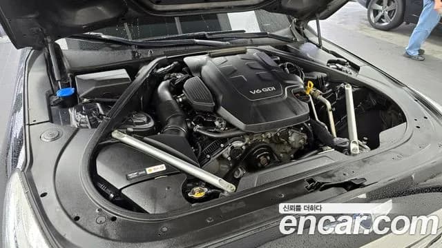 2017 Genesis EQ900 3.8 GDI Sold VIN KMHG141DBHU031155 – photo 25 2017 Genesis EQ900 3.8 GDI Sold VIN KMHG141DBHU031155 – photo 25