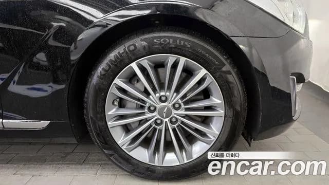 2017 Genesis EQ900 3.8 GDI Sold VIN KMHG141DBHU031155 – photo 29 2017 Genesis EQ900 3.8 GDI Sold VIN KMHG141DBHU031155 – photo 29