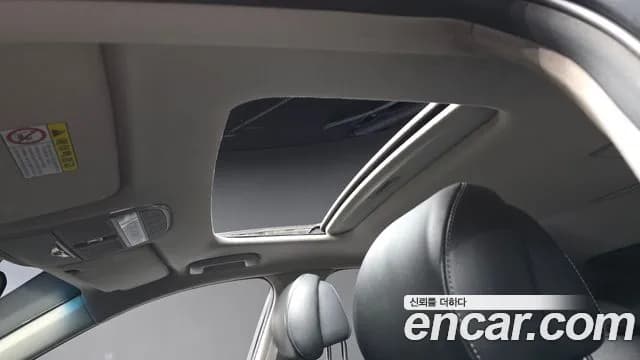 2018 Genesis EQ900 3.8 GDI Sold VIN KMHG141DBJU042741 – interior seats 2018 Genesis EQ900 3.8 GDI Sold VIN KMHG141DBJU042741 – interior seats