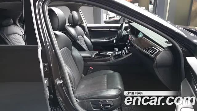 2018 Genesis EQ900 3.8 GDI Sold VIN KMHG141DBJU042741 – photo 13 2018 Genesis EQ900 3.8 GDI Sold VIN KMHG141DBJU042741 – photo 13