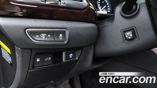 2018 Genesis EQ900 3.8 GDI Sold VIN KMHG141DBJU048464 – photo 13 2018 Genesis EQ900 3.8 GDI Sold VIN KMHG141DBJU048464 – photo 13