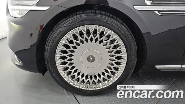 2019 Genesis G90 3.8 Sold VIN KMHG141DBKU056798 – front exterior 2019 Genesis G90 3.8 Sold VIN KMHG141DBKU056798 – front exterior