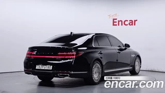 2019 Genesis G90 3.8 Sold VIN KMHG141DBKU056798 – side profile 2019 Genesis G90 3.8 Sold VIN KMHG141DBKU056798 – side profile