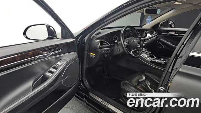 2019 Genesis G90 3.8 Sold VIN KMHG141DBKU056798 – trunk area 2019 Genesis G90 3.8 Sold VIN KMHG141DBKU056798 – trunk area