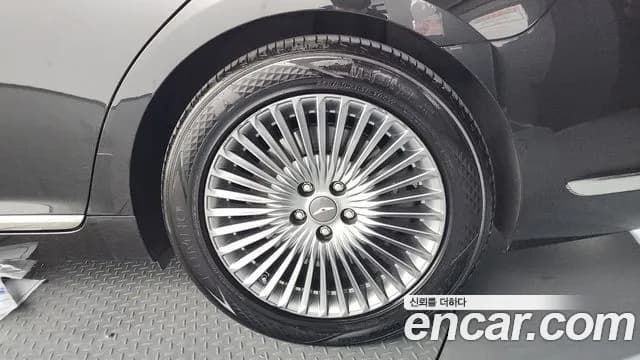 2019 Genesis G90 3.8 Sold VIN KMHG141DBKU058031 – interior seats 2019 Genesis G90 3.8 Sold VIN KMHG141DBKU058031 – interior seats