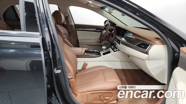 2019 Genesis G90 3.8 Sold VIN KMHG141DBKU058031 – photo 31 2019 Genesis G90 3.8 Sold VIN KMHG141DBKU058031 – photo 31