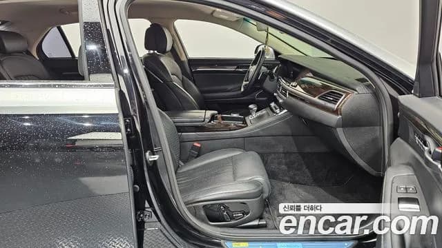 2019 Genesis G90 3.8 Sold VIN KMHG141DBKU075083 – photo 29 2019 Genesis G90 3.8 Sold VIN KMHG141DBKU075083 – photo 29