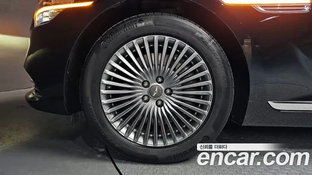 2019 Genesis G90 3.8 Sold VIN KMHG141DBKU075334 – photo 22 2019 Genesis G90 3.8 Sold VIN KMHG141DBKU075334 – photo 22