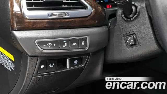 2019 Genesis G90 3.8 Sold VIN KMHG141DBKU075334 – photo 29 2019 Genesis G90 3.8 Sold VIN KMHG141DBKU075334 – photo 29