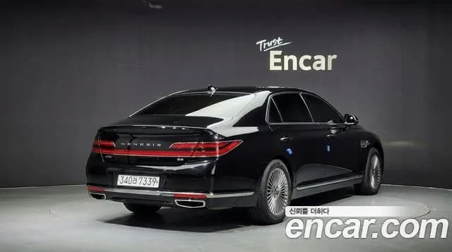 2020 Genesis G90 3.8 Sold VIN KMHG141DBLU080092 – rear exterior 2020 Genesis G90 3.8 Sold VIN KMHG141DBLU080092 – rear exterior
