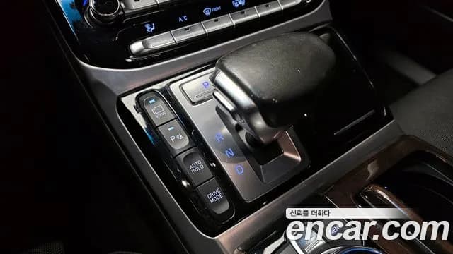 2017 Genesis EQ900 3.8 GDI AWD Sold VIN KMHG141DDHU030482 – photo 13 2017 Genesis EQ900 3.8 GDI AWD Sold VIN KMHG141DDHU030482 – photo 13