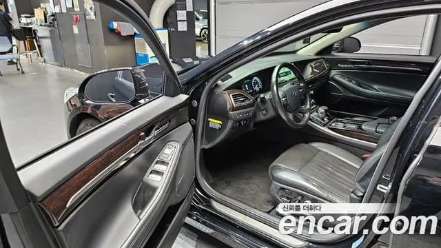 2017 Genesis EQ900 3.8 GDI AWD Sold VIN KMHG141DDHU030482 – photo 20 2017 Genesis EQ900 3.8 GDI AWD Sold VIN KMHG141DDHU030482 – photo 20