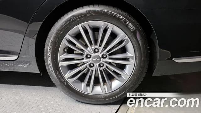 2017 Genesis EQ900 3.8 GDI AWD Sold VIN KMHG141DDHU030482 – photo 27 2017 Genesis EQ900 3.8 GDI AWD Sold VIN KMHG141DDHU030482 – photo 27