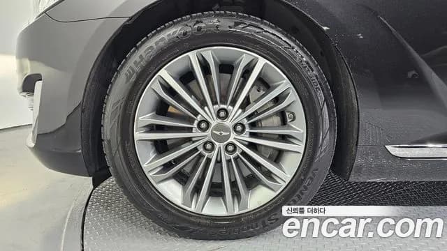 2018 Genesis EQ900 3.8 GDI AWD Sold VIN KMHG141DDJU040991 – photo 13 2018 Genesis EQ900 3.8 GDI AWD Sold VIN KMHG141DDJU040991 – photo 13