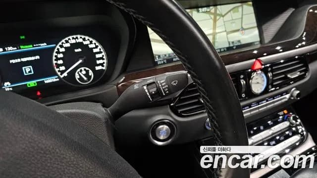2018 Genesis EQ900 3.8 GDI AWD Sold VIN KMHG141DDJU044374 – front exterior 2018 Genesis EQ900 3.8 GDI AWD Sold VIN KMHG141DDJU044374 – front exterior