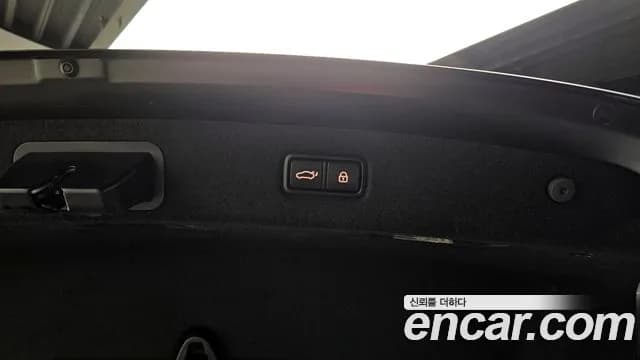 2018 Genesis EQ900 3.8 GDI AWD Sold VIN KMHG141DDJU044374 – odometer reading 2018 Genesis EQ900 3.8 GDI AWD Sold VIN KMHG141DDJU044374 – odometer reading