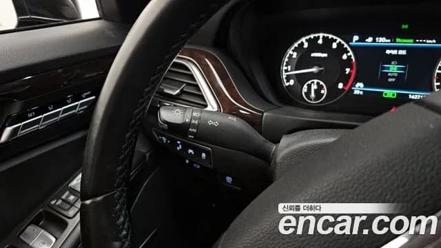2018 Genesis EQ900 3.8 GDI AWD Sold VIN KMHG141DDJU044374 – photo 13 2018 Genesis EQ900 3.8 GDI AWD Sold VIN KMHG141DDJU044374 – photo 13