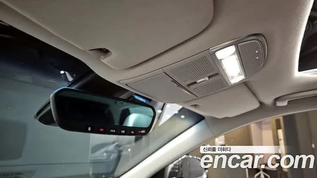 2018 Genesis EQ900 3.8 GDI AWD Sold VIN KMHG141DDJU044374 – photo 19 2018 Genesis EQ900 3.8 GDI AWD Sold VIN KMHG141DDJU044374 – photo 19