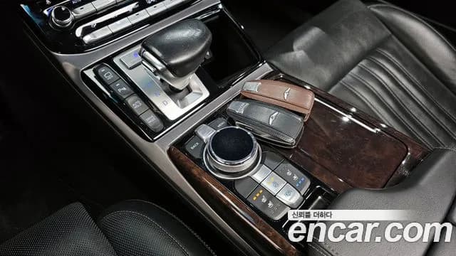 2018 Genesis EQ900 3.8 GDI AWD Sold VIN KMHG141DDJU044374 – photo 26 2018 Genesis EQ900 3.8 GDI AWD Sold VIN KMHG141DDJU044374 – photo 26