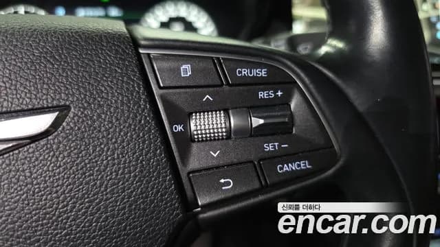 2018 Genesis EQ900 3.8 GDI AWD Sold VIN KMHG141DDJU044528 – rear exterior 2018 Genesis EQ900 3.8 GDI AWD Sold VIN KMHG141DDJU044528 – rear exterior