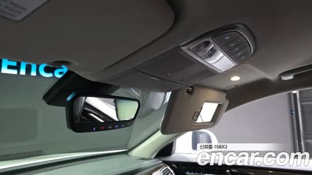 2018 Genesis EQ900 3.8 GDI AWD Sold VIN KMHG141DDJU044528 – dashboard 2018 Genesis EQ900 3.8 GDI AWD Sold VIN KMHG141DDJU044528 – dashboard