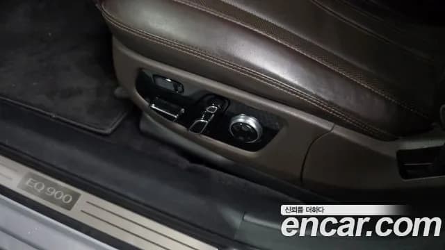 2018 Genesis EQ900 3.8 GDI AWD Sold VIN KMHG141DDJU044528 – photo 31 2018 Genesis EQ900 3.8 GDI AWD Sold VIN KMHG141DDJU044528 – photo 31