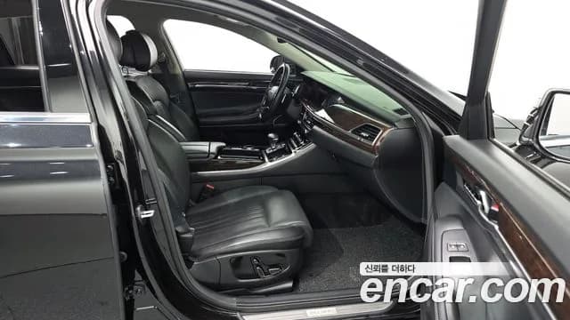 2018 Genesis EQ900 3.8 GDI AWD Sold VIN KMHG141DDJU051560 – side profile 2018 Genesis EQ900 3.8 GDI AWD Sold VIN KMHG141DDJU051560 – side profile